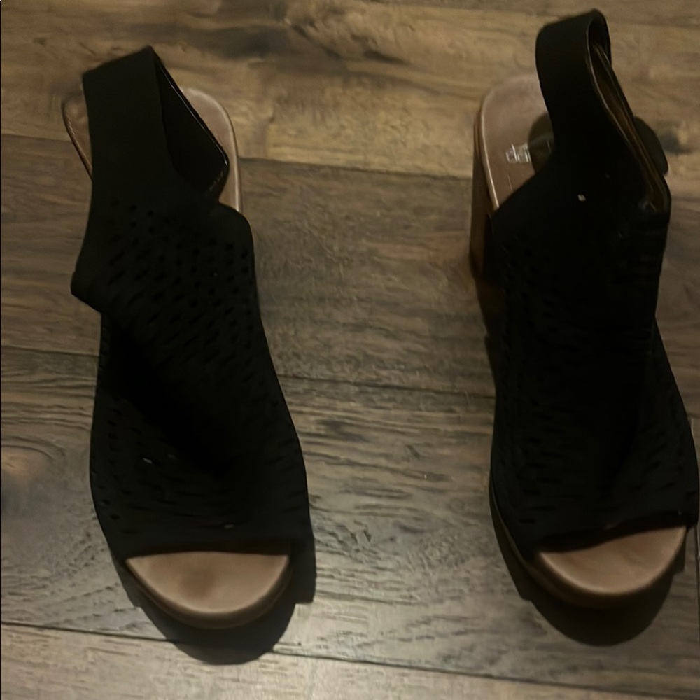 Elegant Black Women's Shoes
